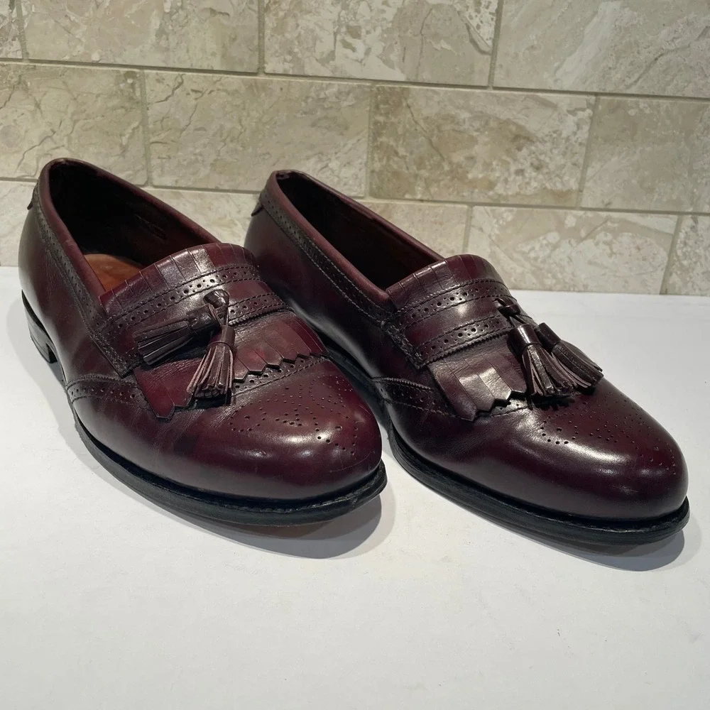 Allen Edmonds Bridgeton Burgundy Leather Wingtip Tassel Loafers Mens 9.5 EEE